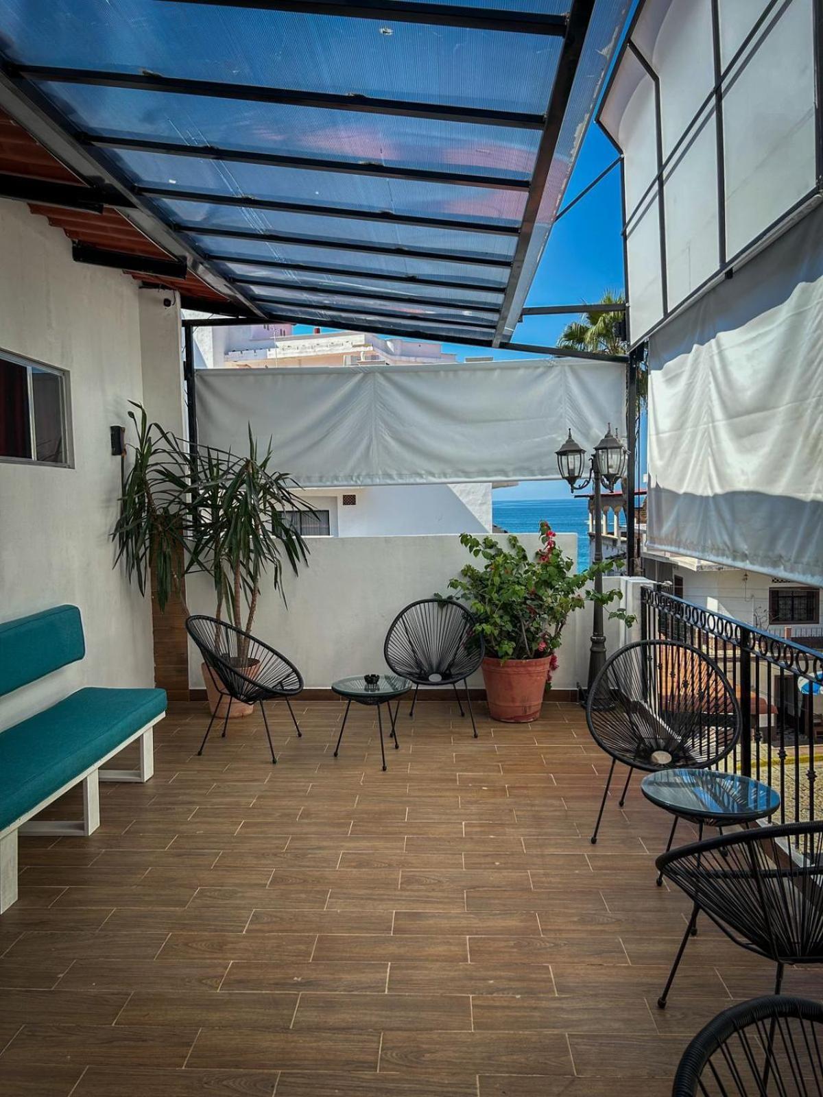 Spartacus Hostel Boutique For Men بويرتو فالارتا المظهر الخارجي الصورة