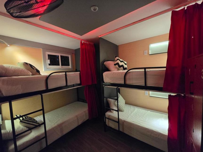 Spartacus Hostel Boutique For Men بويرتو فالارتا المظهر الخارجي الصورة
